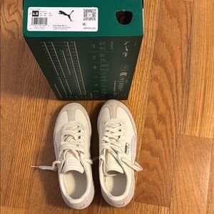 Puma Cream Sneakers Casual Lifestyle Shoes